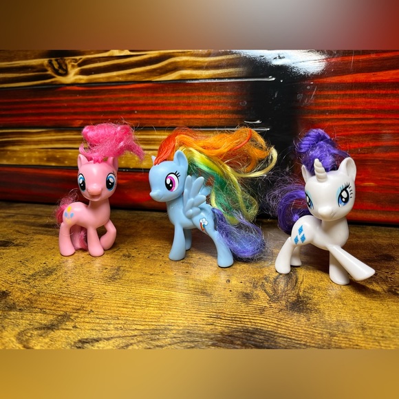 Vintage Lot of 3 MLP My Little Pony 90s And 2000s, Horse Riding, Horse Dolls - Picture 3 of 3